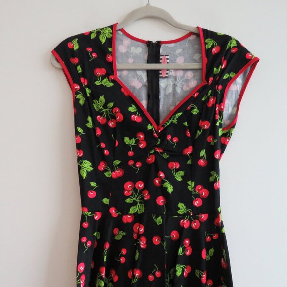 PINUP COUTURE Heidi Black Cherry Swing Dress 50s Rockabilly Retro - Size S NWT - Picture 3 of 15